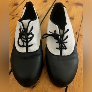 Chloe & Maude Tap Shoes